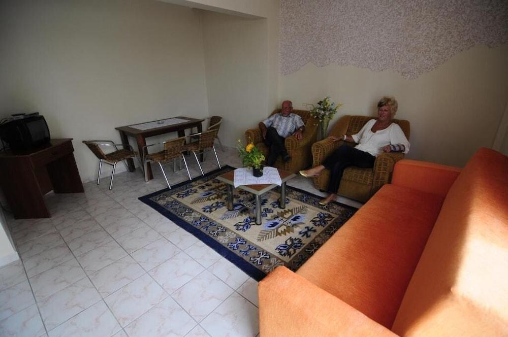 Le Moral Apart Hotel ألانيا المظهر الخارجي الصورة
